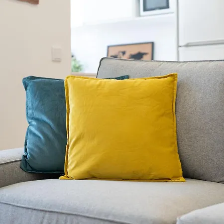 Bright 2bdr Flat In By Lovelystay Apartment *