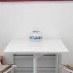 Bright 2bdr Flat In By Lovelystay Apartman